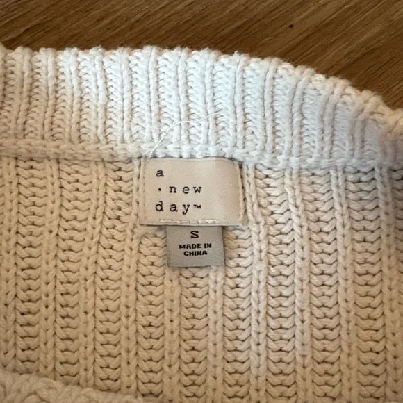 🎉SALE! a new day Cream Crew Neck Sweater - Picture 8 of 10